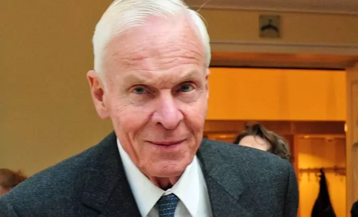 Ο θάνατος ενός Γερμανού τραπεζίτη και η κληρονομιά των $9 δις