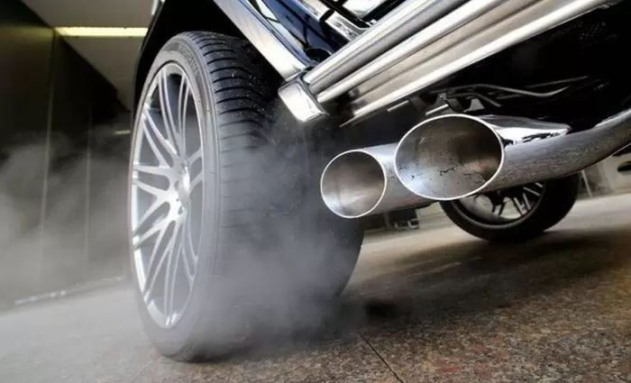 Τι αλλάζει στις εκπομπές αερίου των αυτοκινήτων από 1η Ιανουαρίου