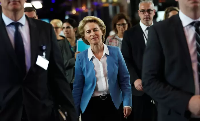 Στην Ολομέλεια του Ευρωκοινοβουλίου σήμερα η Ούρσουλα φον ντερ Λάιεν