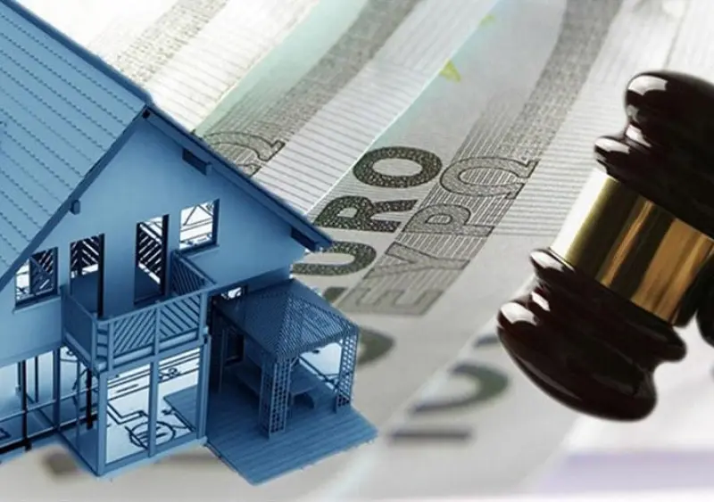 «Παίζει» δυνατά το σενάριο αναπομπών για εκποιήσεις – Νέες δηλώσεις από τον ΠτΔ και τον ΥΠΟΙΚ