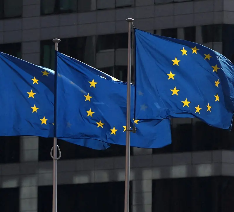 Κομισιόν: Οι χώρες της ΕΕ διαθέτουν επαρκή αποθέματα πετρελαίου και φυσικού αερίου