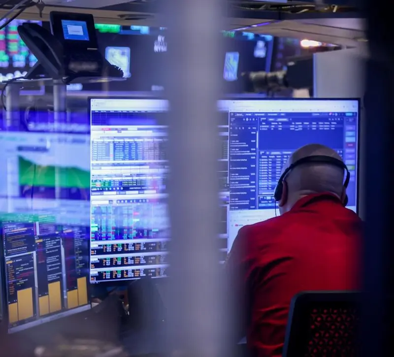 Σύγκρουση στη Μέση Ανατολή: Oι φόβοι για στασιμοπληθωρισμό και τα $6 τρισ. που εξαϋλώθηκαν από τις αγορές