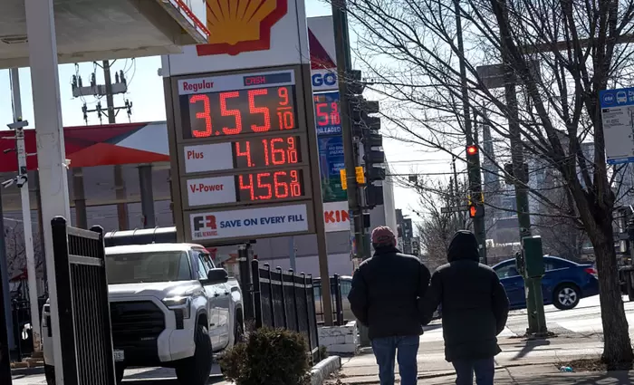 Η σύρραξη στη Μέση Ανατολή φέρνει… εκτόξευση λογαριασμών και στις ΗΠΑ