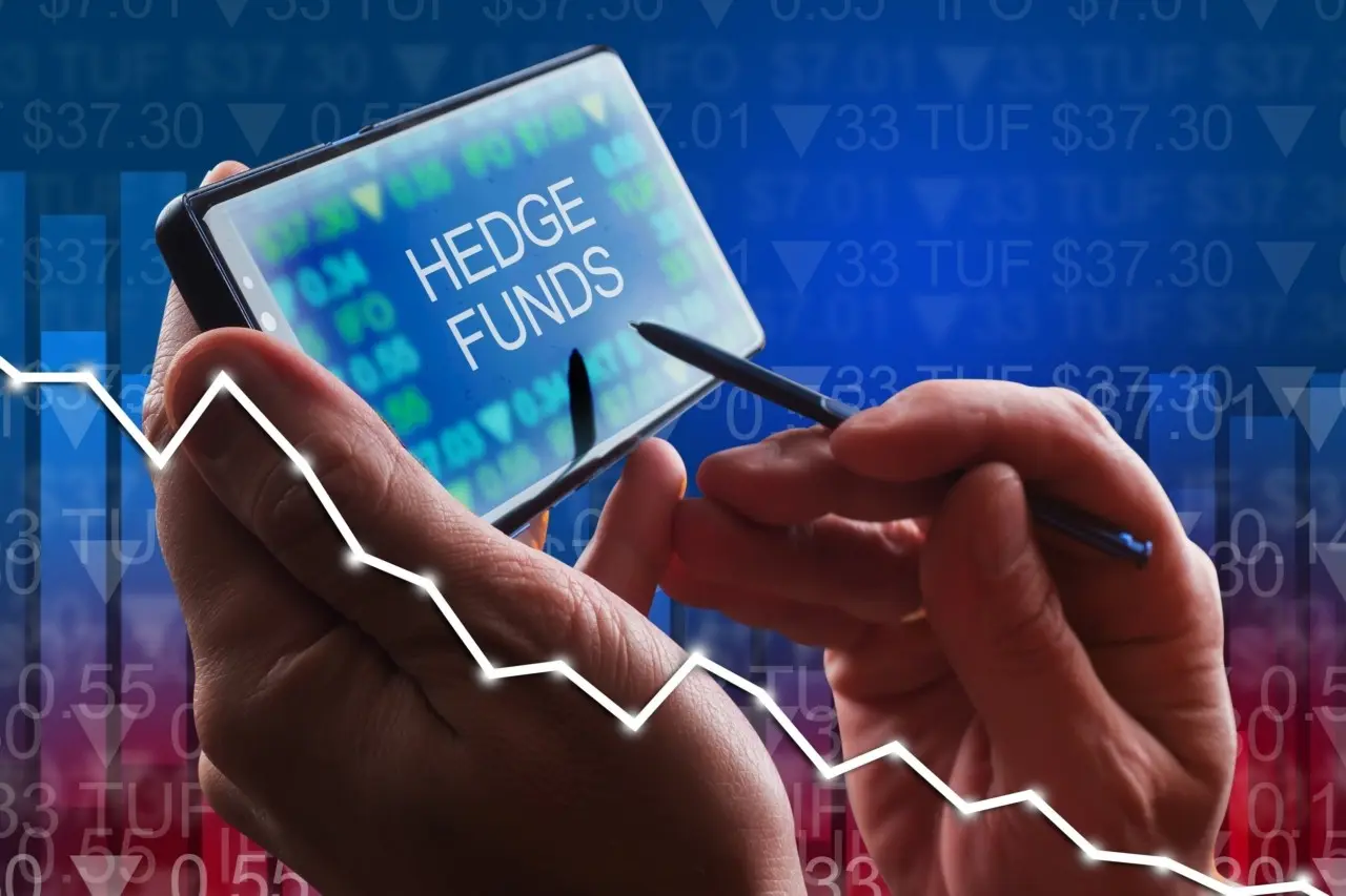 Γαλλικά ομόλογα: Η μαζική φυγή των hedge funds εκτίναξε του spread στα υψηλότερα επίπεδα από το 2011