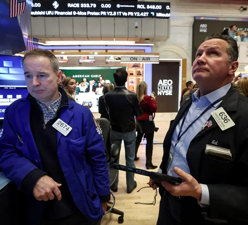 Χρηματιστήρια: Πιθανότητα 35% για απότομη βουτιά στη Wall Street βλέπει ο Γιαρντένι