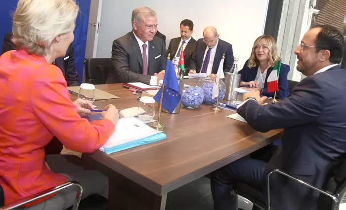 Μεταναστευτικές ροές στο επίκεντρο συζήτησης ΠτΔ με von der Leyen, Meloni και Βασιλιά Ιορδανίας
