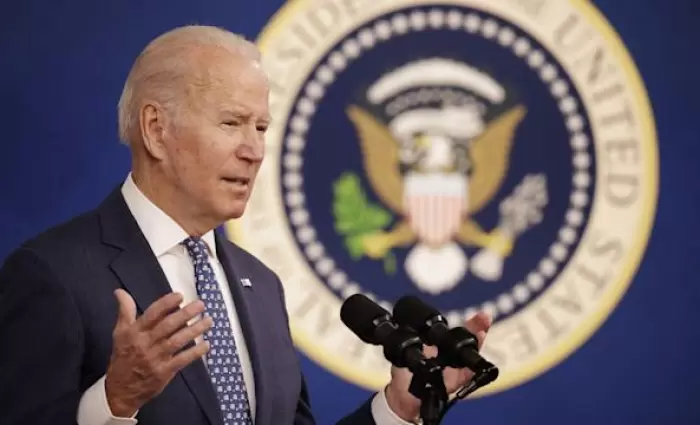 Οι ΗΠΑ διοχετεύουν πετρέλαιο στην αγορά για να ρίξουν τις τιμές