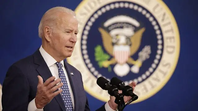 Οι ΗΠΑ διοχετεύουν πετρέλαιο στην αγορά για να ρίξουν τις τιμές