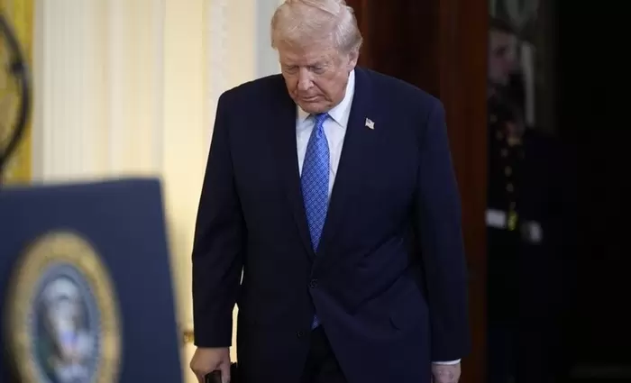 FT: Η διαμάχη Τραμπ - Ευρωπαίων εκτροχιάζει τη συμφωνία για οικονομική στήριξη στην Ουκρανία