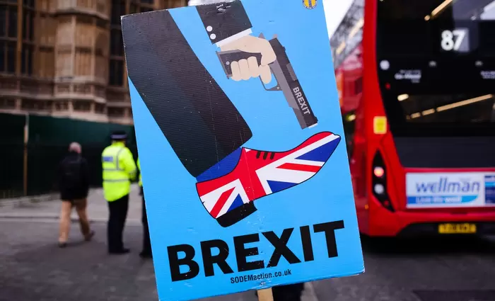 Όλα τα πιθανά σενάρια για το Brexit σε ένα διάγραμμα (pic)