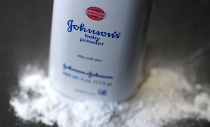 Τέλος για το ταλκ της Johnson & Johnson - Με τι αντικαθίσταται