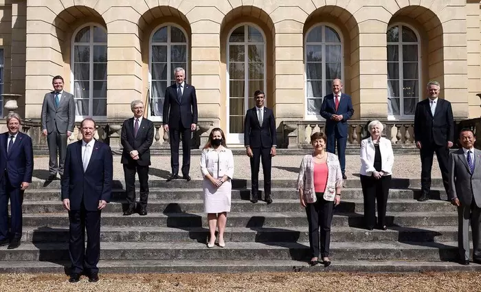 FT: Οι πολυεθνικές αδιαφορούν για τη 