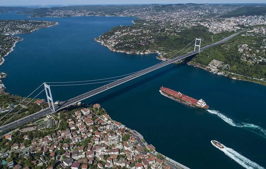 Δεν επηρεάστηκε το εμπόριο στο Βόσπορο από το Ουκρανικό
