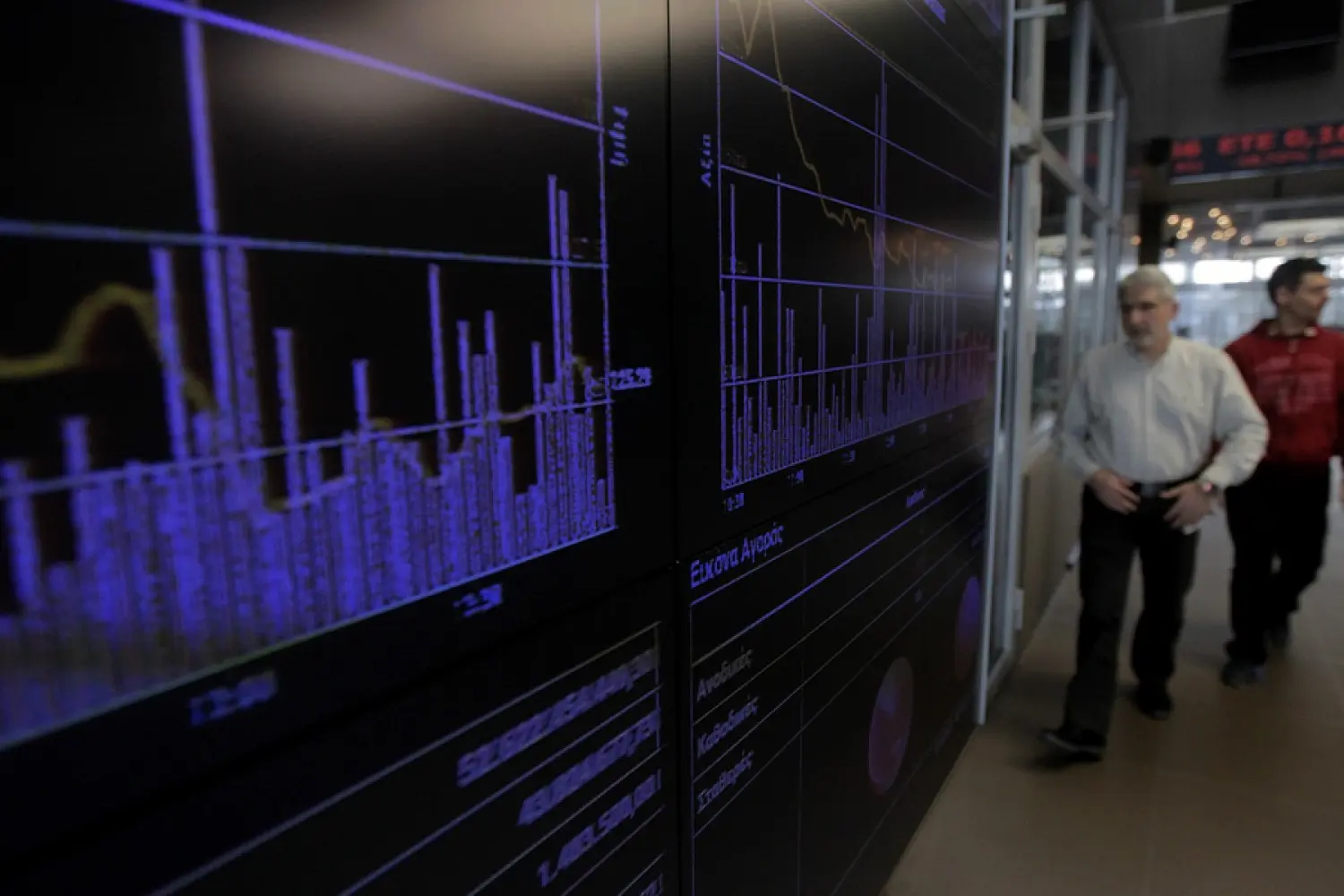 Εβδομαδιαία κέρδη και ημερήσιες απώλειες στο ΧΑΚ