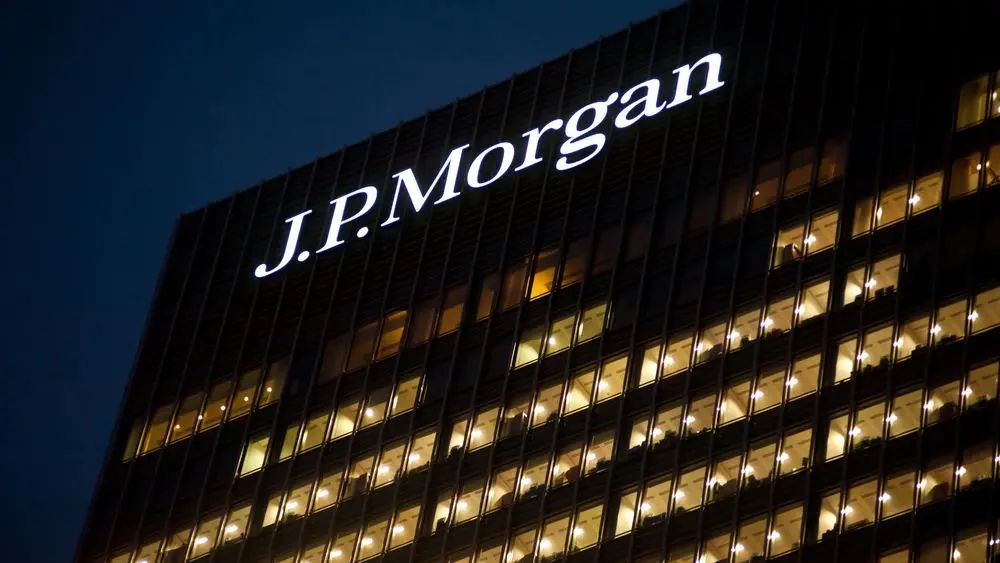 JP Morgan: Γιατί η Όμικρον μπορεί να προμηνύει το τέλος του κορωνοϊού