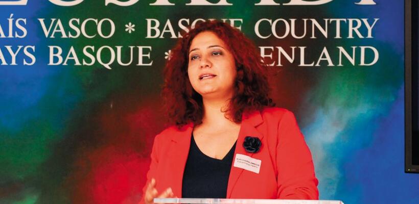 ΑΝΘΗ ΧΑΡΑΛΑΜΠΟΥΣ: Η βία δεν έχει ταξικούς ούτε μορφωτικούς περιορισμούς