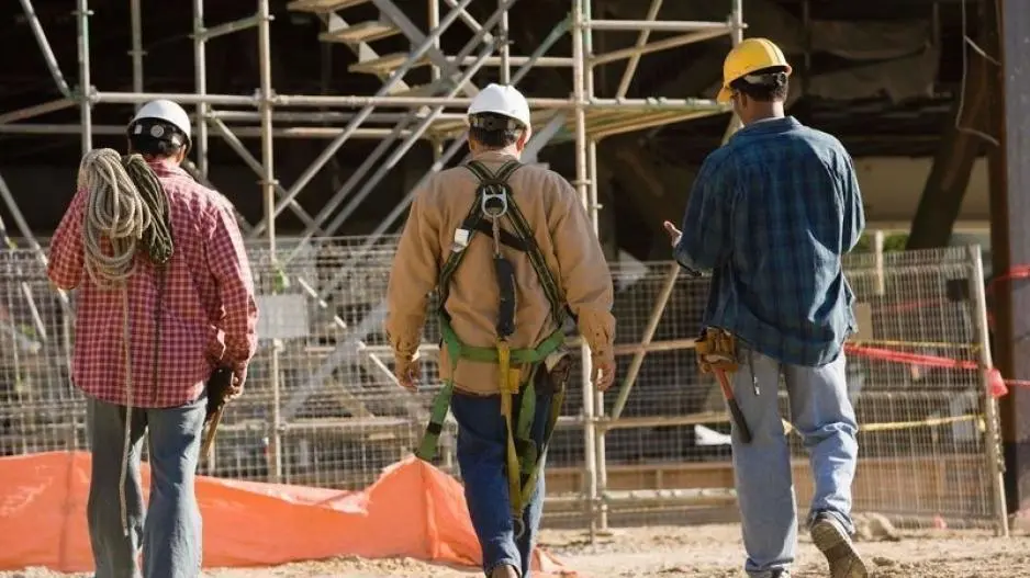 Πρόστιμα €158.000 για αδήλωτη και παράνομη εργασία