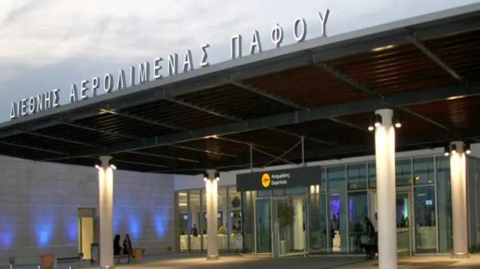 Επικρίσεις ΕΥ σε προηγούμενη Κυβέρνηση για αερολιμένα Πάφου