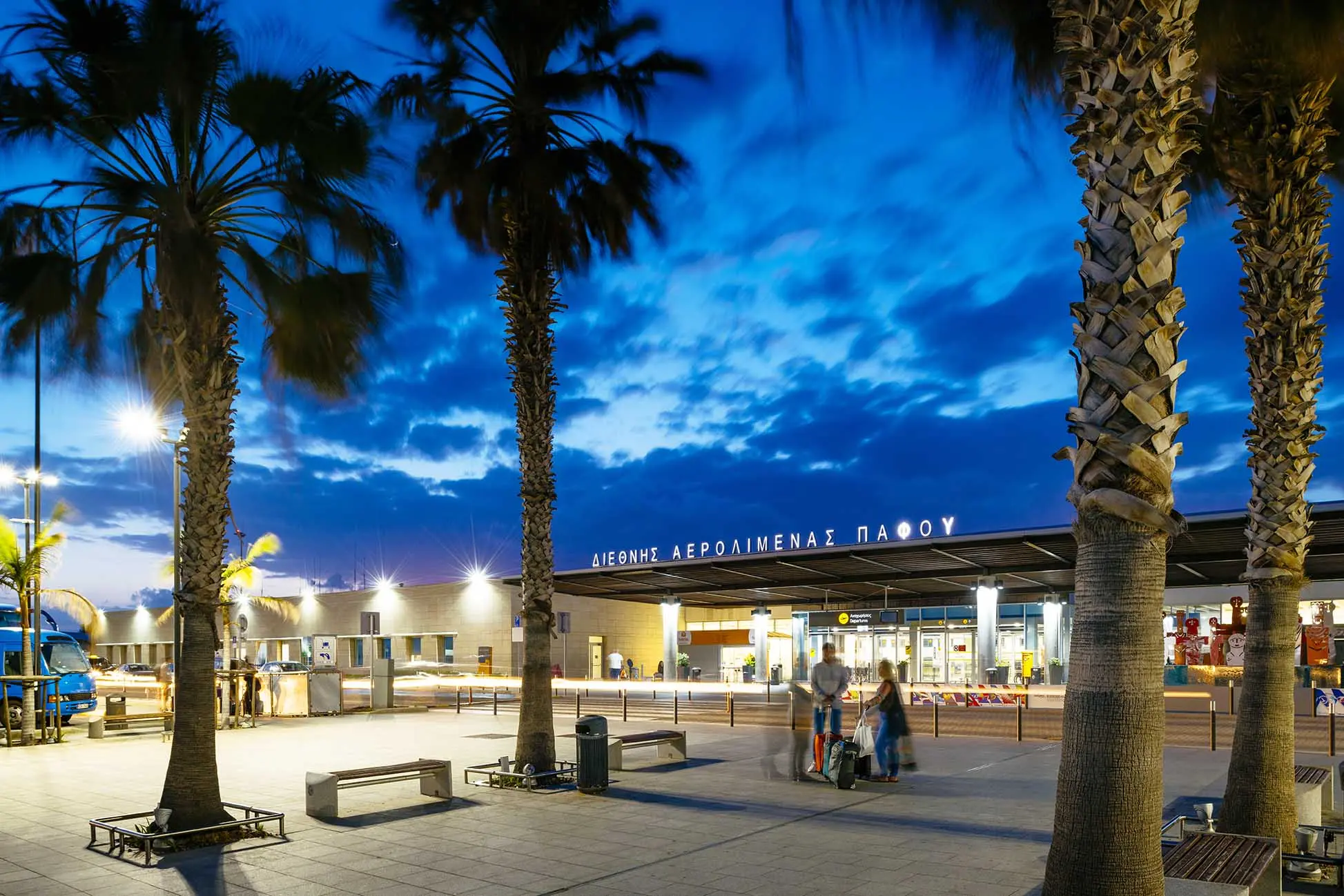 Το αεροδρόμιο Πάφου εκτελεί 12 πτήσεις σήμερα