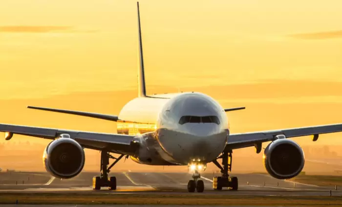 Άδεια έφτασαν τα αεροπλάνα στο αεροδρόμιο Πάφου χθες