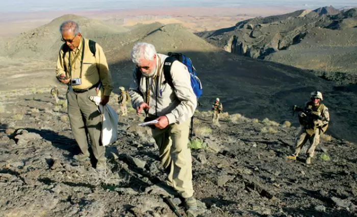 Εποφθαλμιούν τον μυθικό ορυκτό πλούτο του Αφγανιστάν