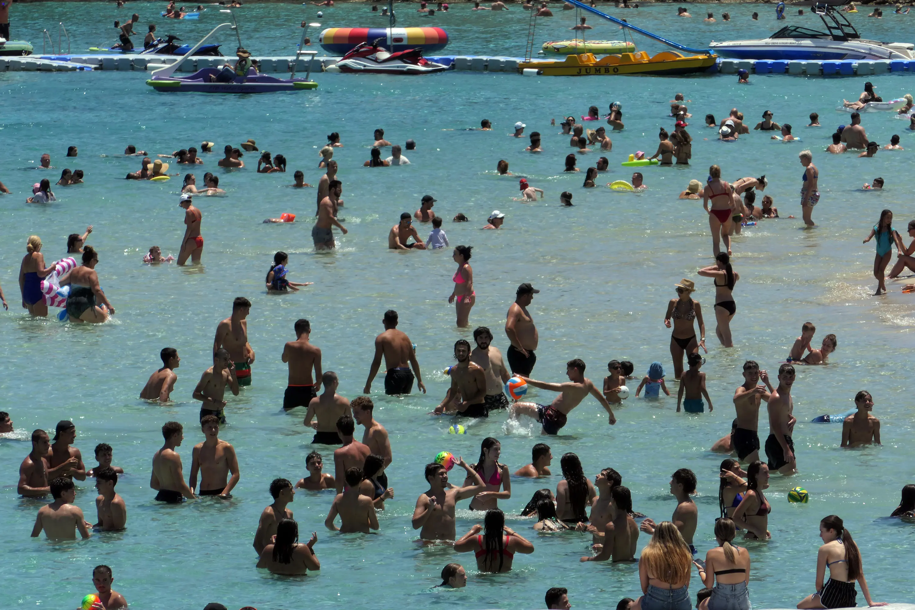 Ρεκόρ και τον Σεπτέμβρη στον τουρισμό – Στα 3,6 εκατ. οι αφίξεις το 9μηνο