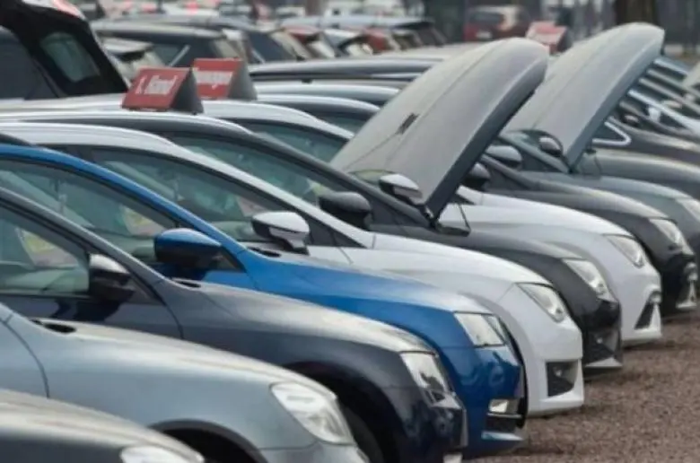 Γιατί πάτησε φρένο η αγορά αυτοκινήτου το 2022