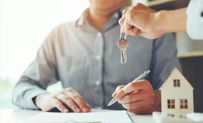 Ισχυρή άνοδος στην αγορά ακινήτων – Αύξηση 16% στα πωλητήρια έγγραφα το πρώτο εξάμηνο