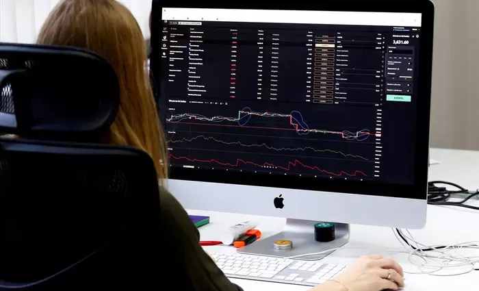 Σταθερές πτήσεις στην ευρωζώνη για την αγορά ομολόγων