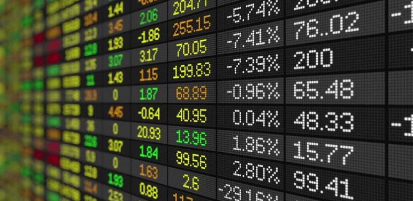 Ποιες εταιρείες τιμωρεί το ΧΑΚ με αναστολή των μετοχών τους