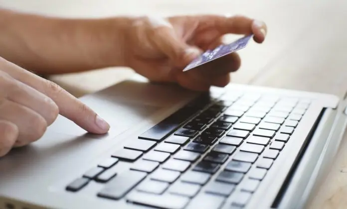 Αποφυγή αγορών από «BigBazzar Outlet» συστήνει η Υπ. Προστασίας Καταναλωτή