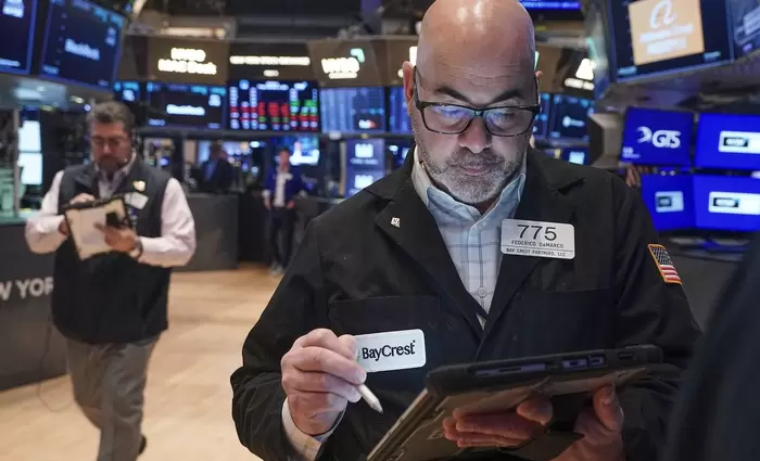 AI και αγορές: Πάνω από 1,5 τρισ. δολάρια απώλειες για τους τεχνολογικούς κολοσσούς