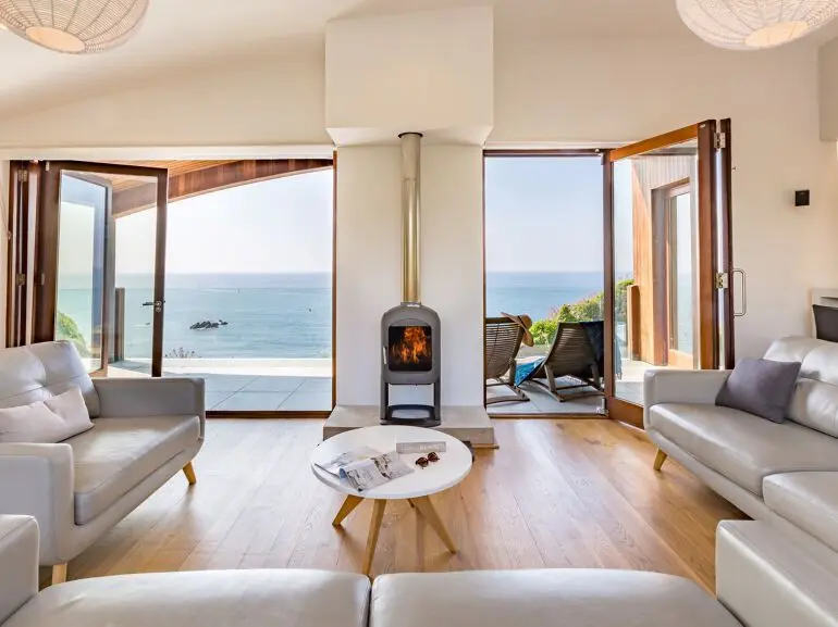 Στοχευμένα η παράταση για την εγγραφή στο Μητρώο των airbnb