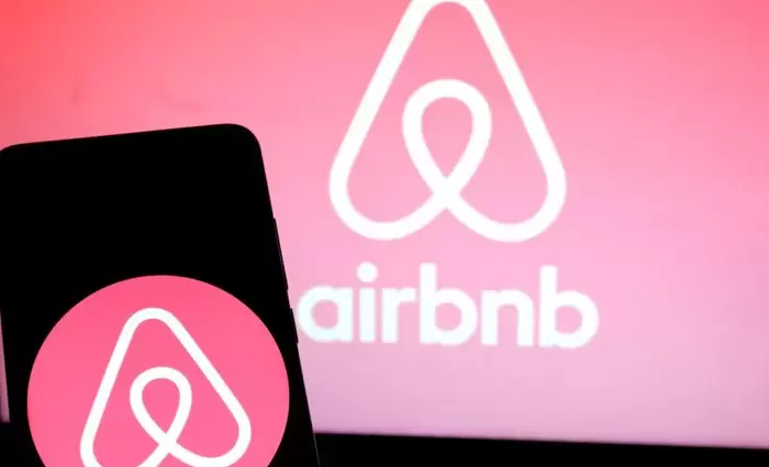 Η Airbnb αναστέλλει τις κρατήσεις στην Κίνα