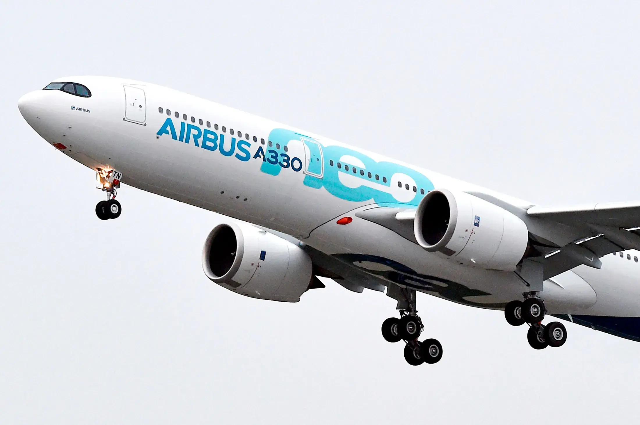 Πιθανή μια μεγάλη παραγγελία αεροσκαφών Airbus από την Κίνα, λέει το Bloomberg