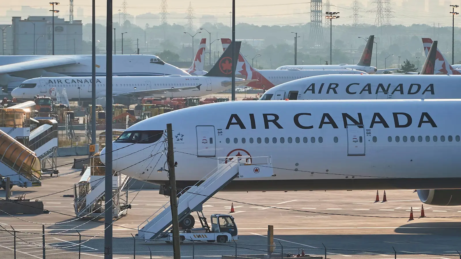 Στον αέρα ξανά η Air Canada μετά από συμφωνία με τους απεργούς