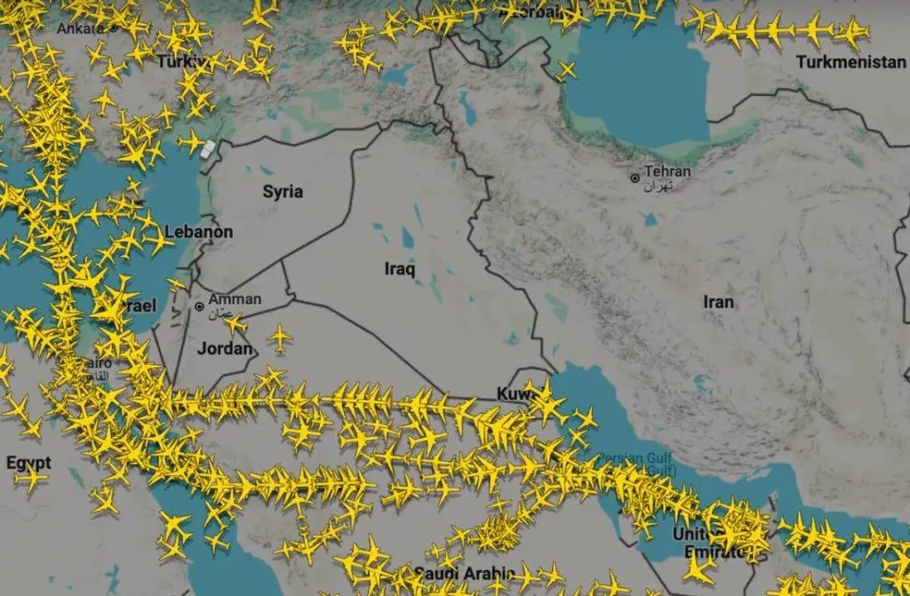 Πετώντας σε εποχή συγκρούσεων - Εκτροπές πτήσεων και «τυφλοί» πιλότοι