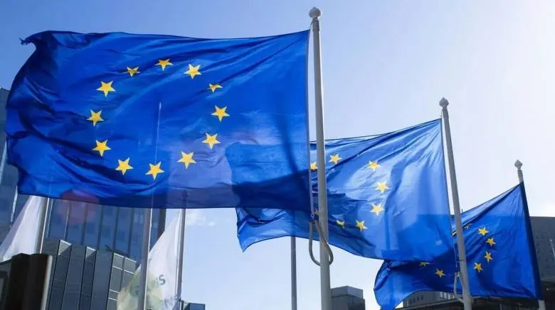 Ευρωπαϊκή Ένωση: Εξετάζει το ενδεχόμενο άρσης των κυρώσεων στη Συρία
