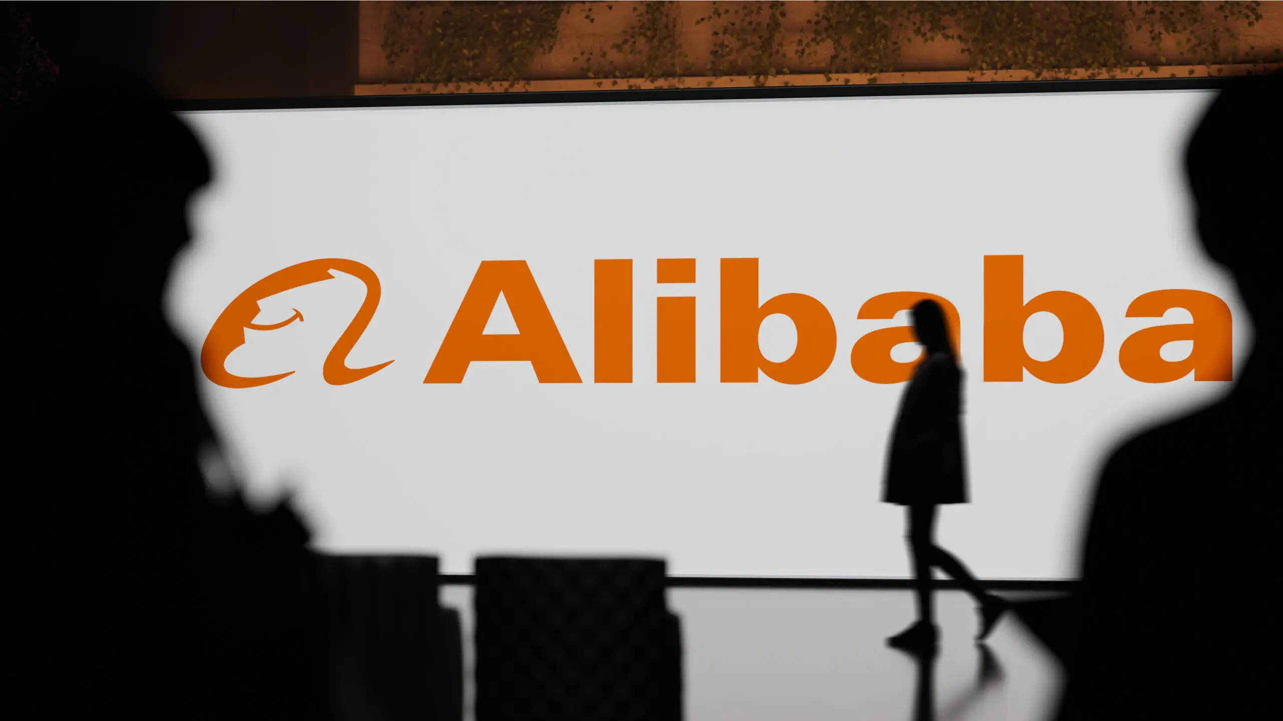Cloud και AI απογειώνουν την Alibaba – Ράλι 2,5% στις ΗΠΑ
