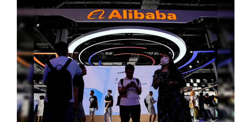 «Πέφτει» η μετοχή της Alibaba καθώς οι ΗΠΑ εξετάζουν το deal της με την Apple