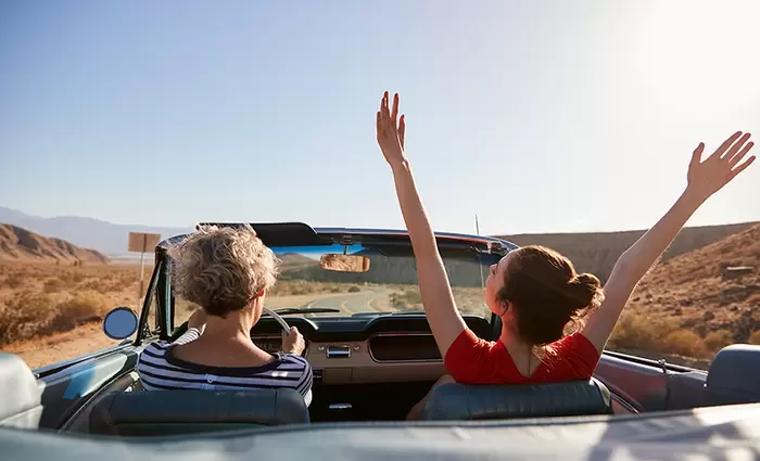 Οι διακοπές της κάθε γενιάς - Οι ανοικτοχέρηδες και αυτοί που κυνηγούν προσφορές