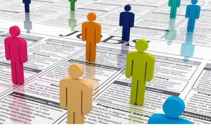 Αύξηση της ανεργίας τον Νοέμβριο λόγω της λήξης της τουριστικής περιόδου