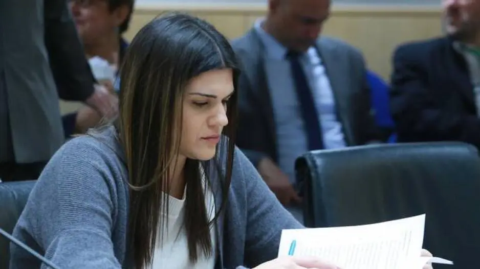 Άννα Θεολόγου: Τα οικονομικά μέτρα που πρέπει να εξαγγελθούν