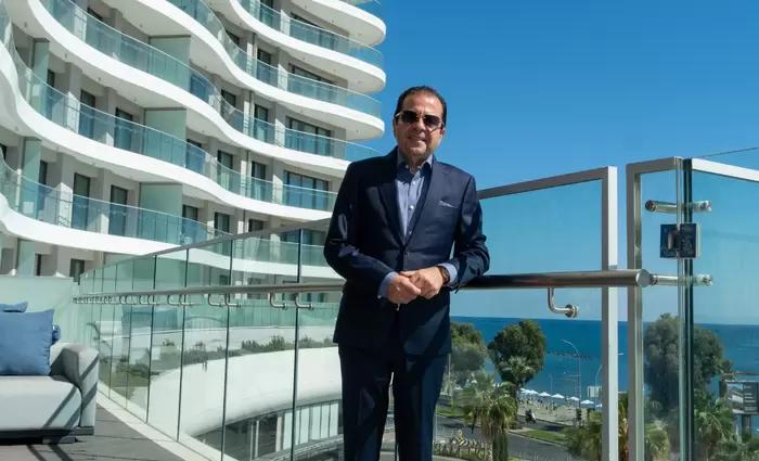 «Δεν θέλω να με θυμούνται ως επιχειρηματία, αλλά ως δημιουργό»