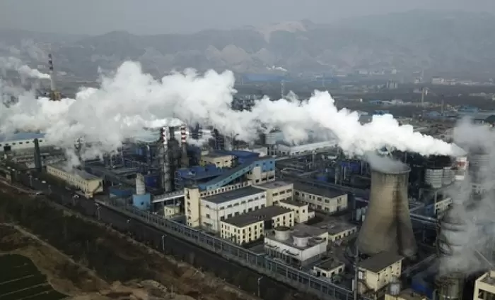 Οι ενεργειακοί κολοσσοί της Ευρώπης επιστρέφουν στον άνθρακα