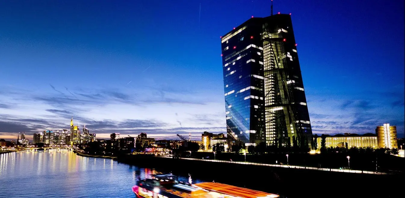 ΕΚΤ: Παράθυρο ευκαιρίας σε οικονομίες που έχουν ταλαιπωρηθεί