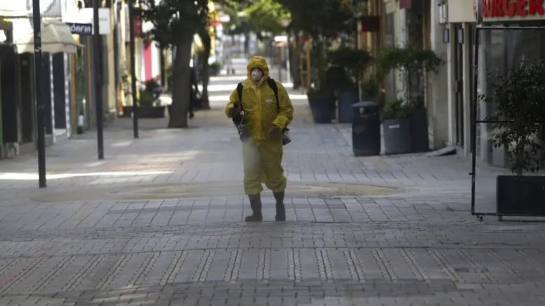 Τα νέα μέτρα που αποφασίστηκαν για την πανδημία