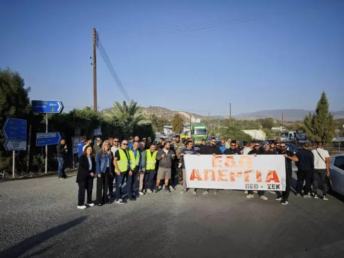 Παραλύει ο τομέας των οικοδομών - Συνεχίζεται η απεργία στα εργοστάσια έτοιμου σκυροδέματος