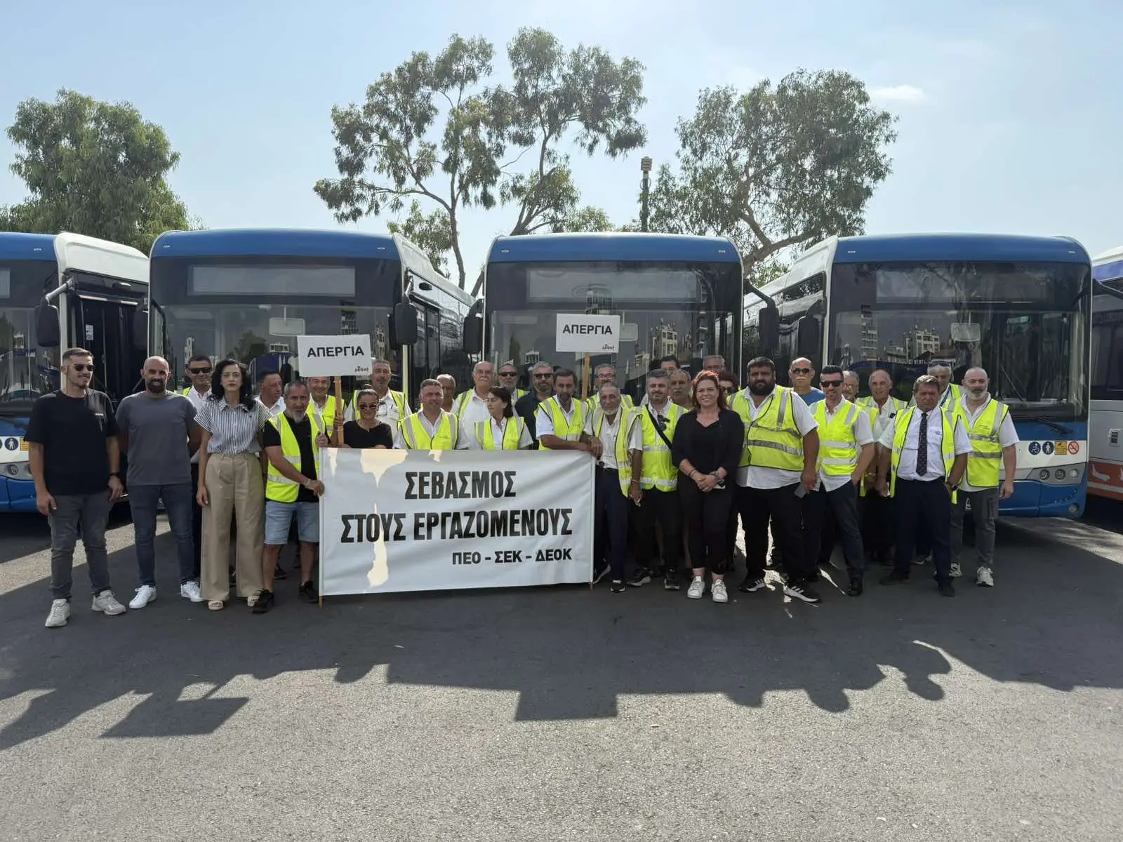 Επί τάπητος νέα πρόταση για άρση της απεργίας στα λεωφορεία Λάρνακας