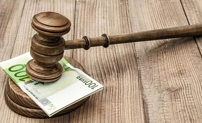 Σύσκεψη Αρχηγών για τις αποκοπές μισθών δημοσίου